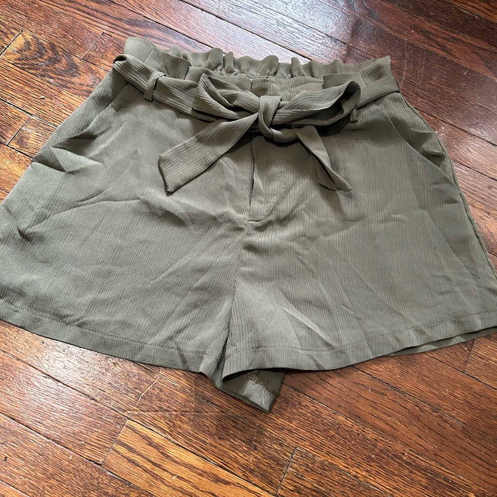 Paper bag shorts